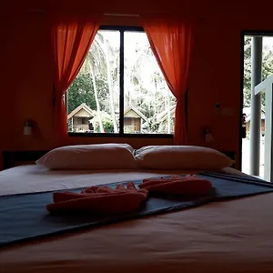 https://green-chilli-bungalows.koh-lantahotels.net